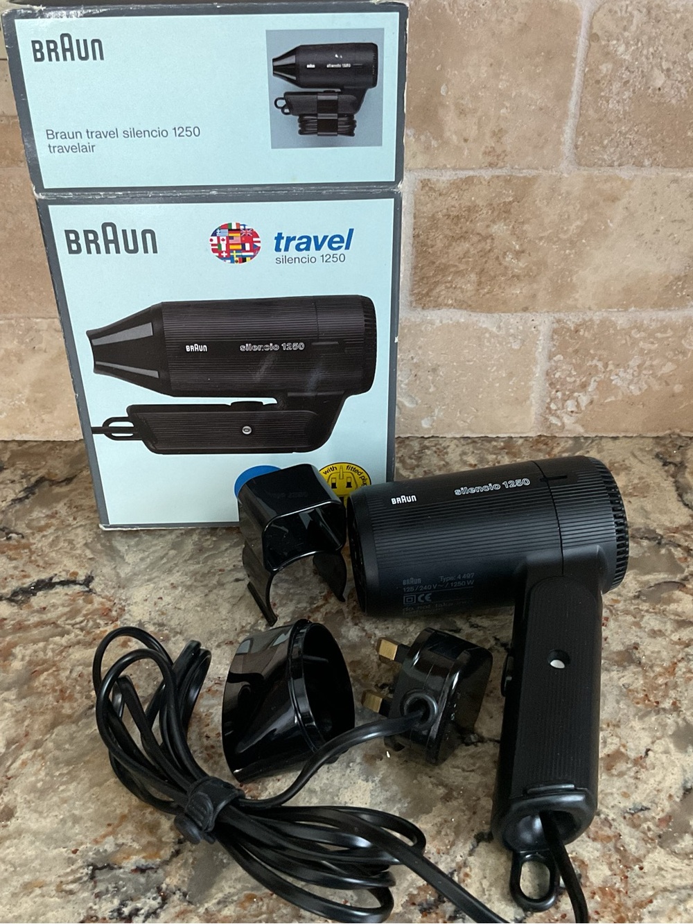 Braun Travel Silencio 1250 Compact Travel Hair Dryer — Black for UK